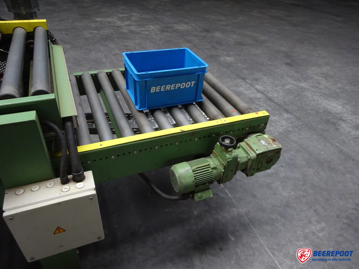 Aangedreven rollenbaan